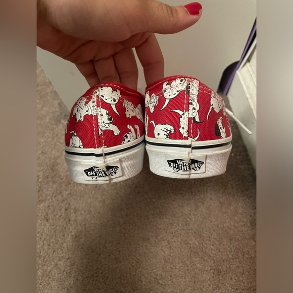 101 Dalmatians Vans - Picture 8 of 9